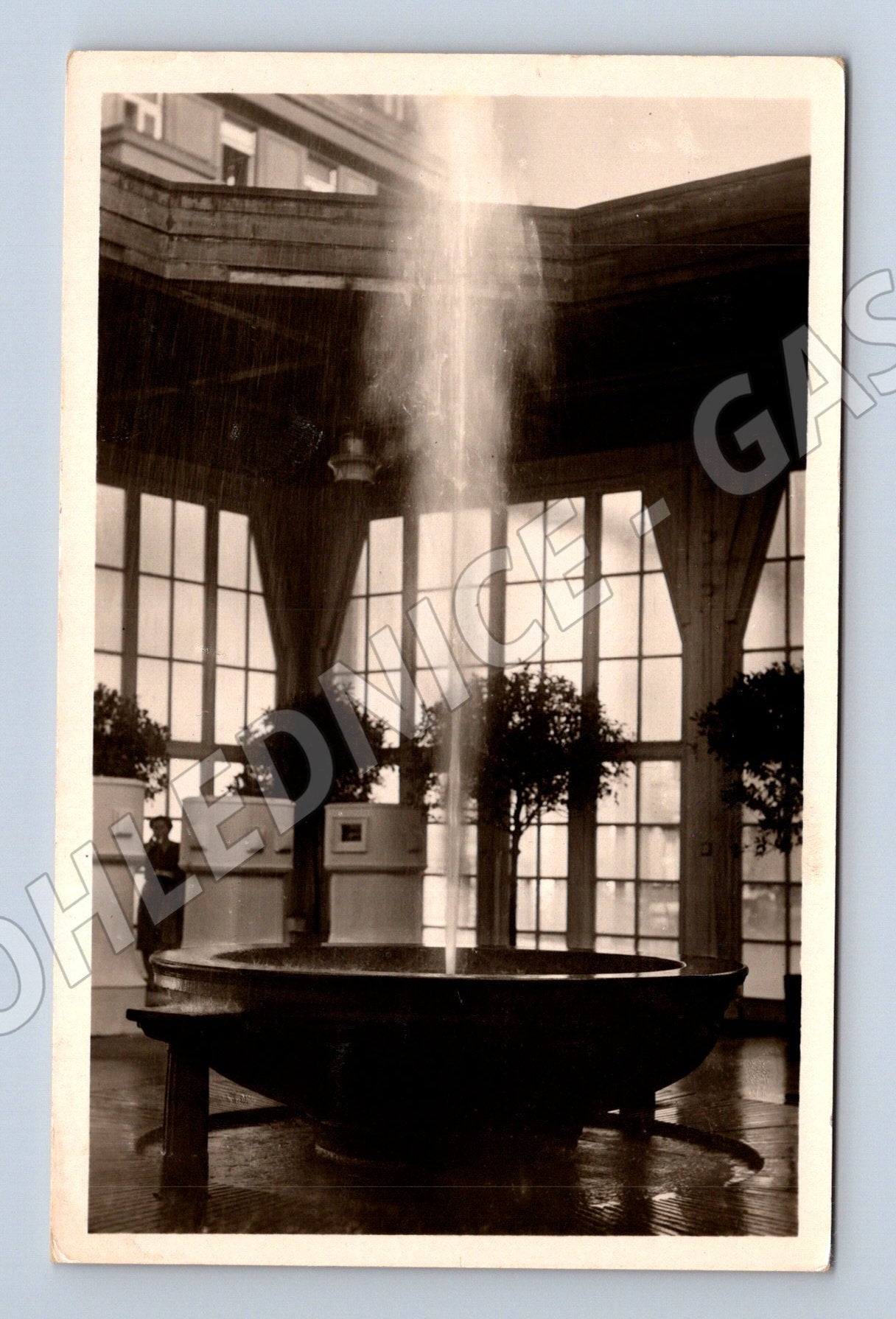 Postcard Karlovy Vary Hot Spring historical (M5537)