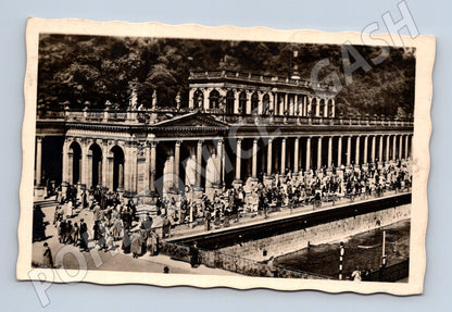 Postcard Karlovy Vary Old Mill Colonnade (M5557)