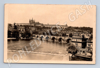 Postcard Prague Charles Bridge and Hradcany (M5729)