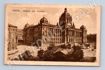 Postcard Prague National Museum historical (M5746)