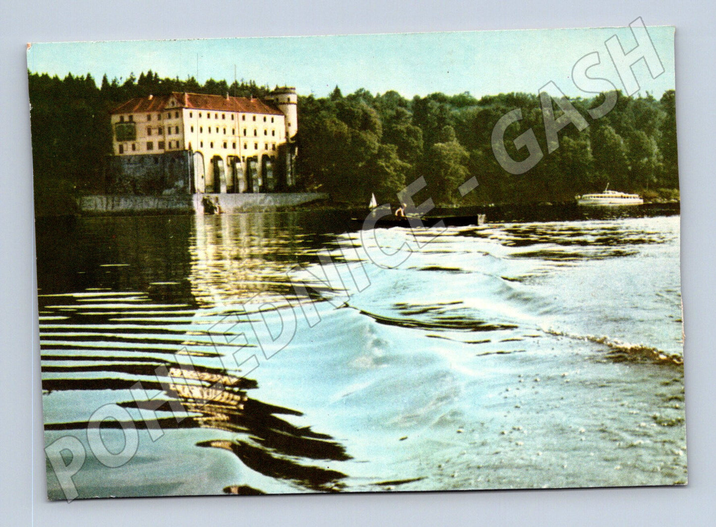 Pohlednice Orlík nad Vltavou zámek a jezero (M5832)