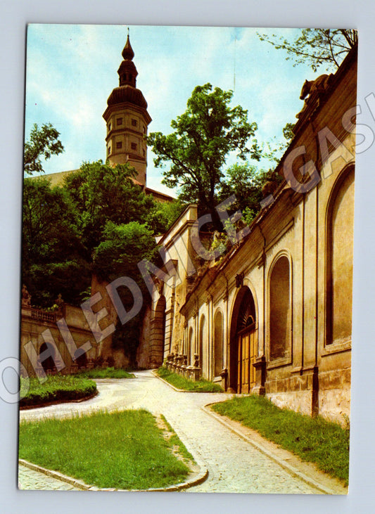 Pohlednice Mikulov první zámecké nádvoří (M5856)