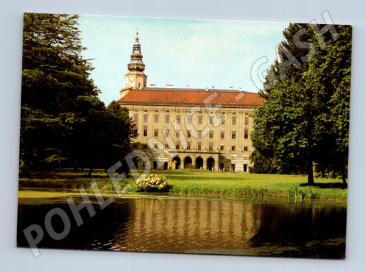 Pohlednice Kroměříž zámek přes Chotkův rybník (M5863)