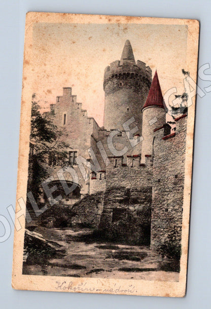 Pohlednice Hrad Kokořín nádvoří stará (M6024)