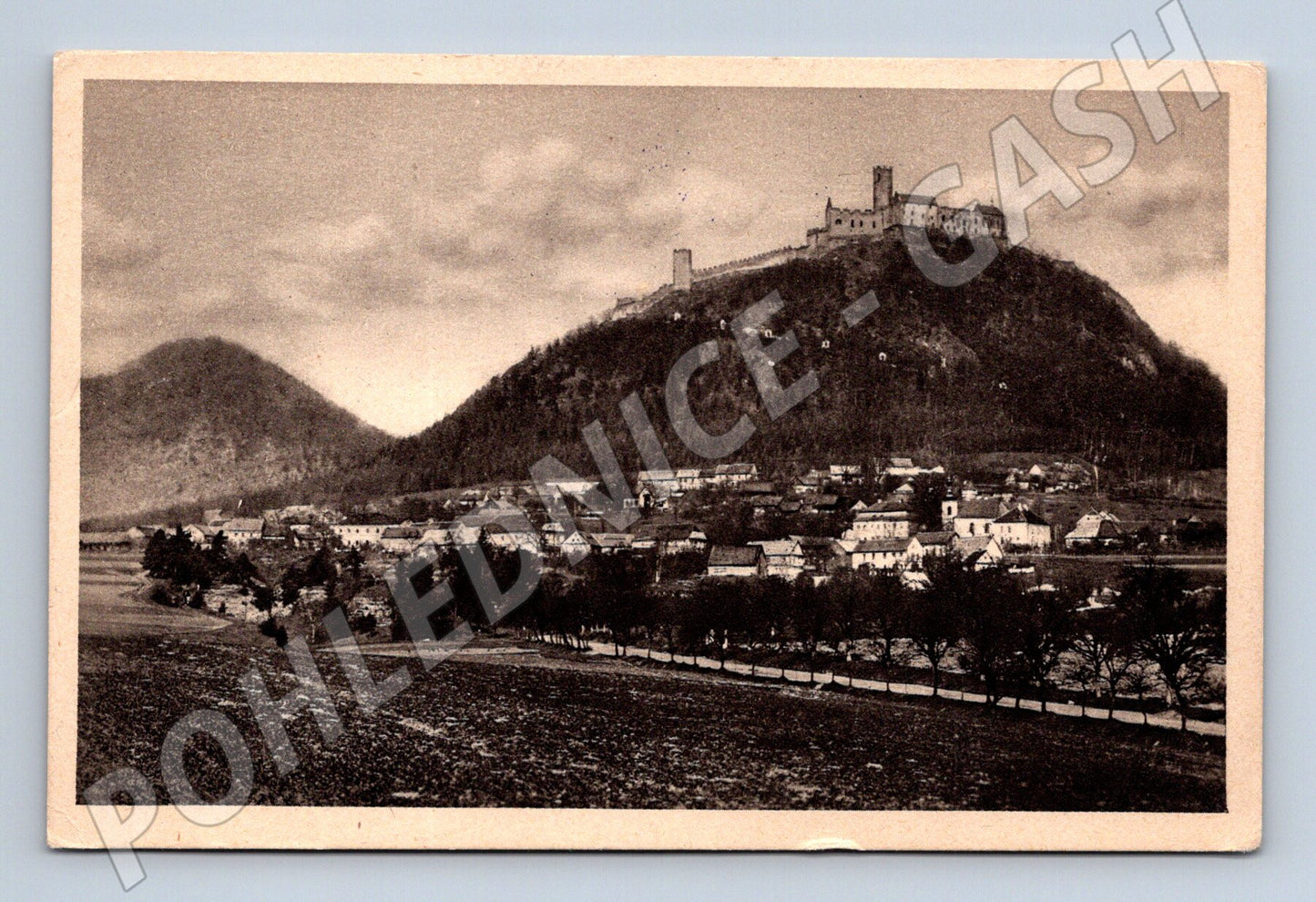 Postcard Bezděz Castle 1929, Czech Post Office stamp (M6077)