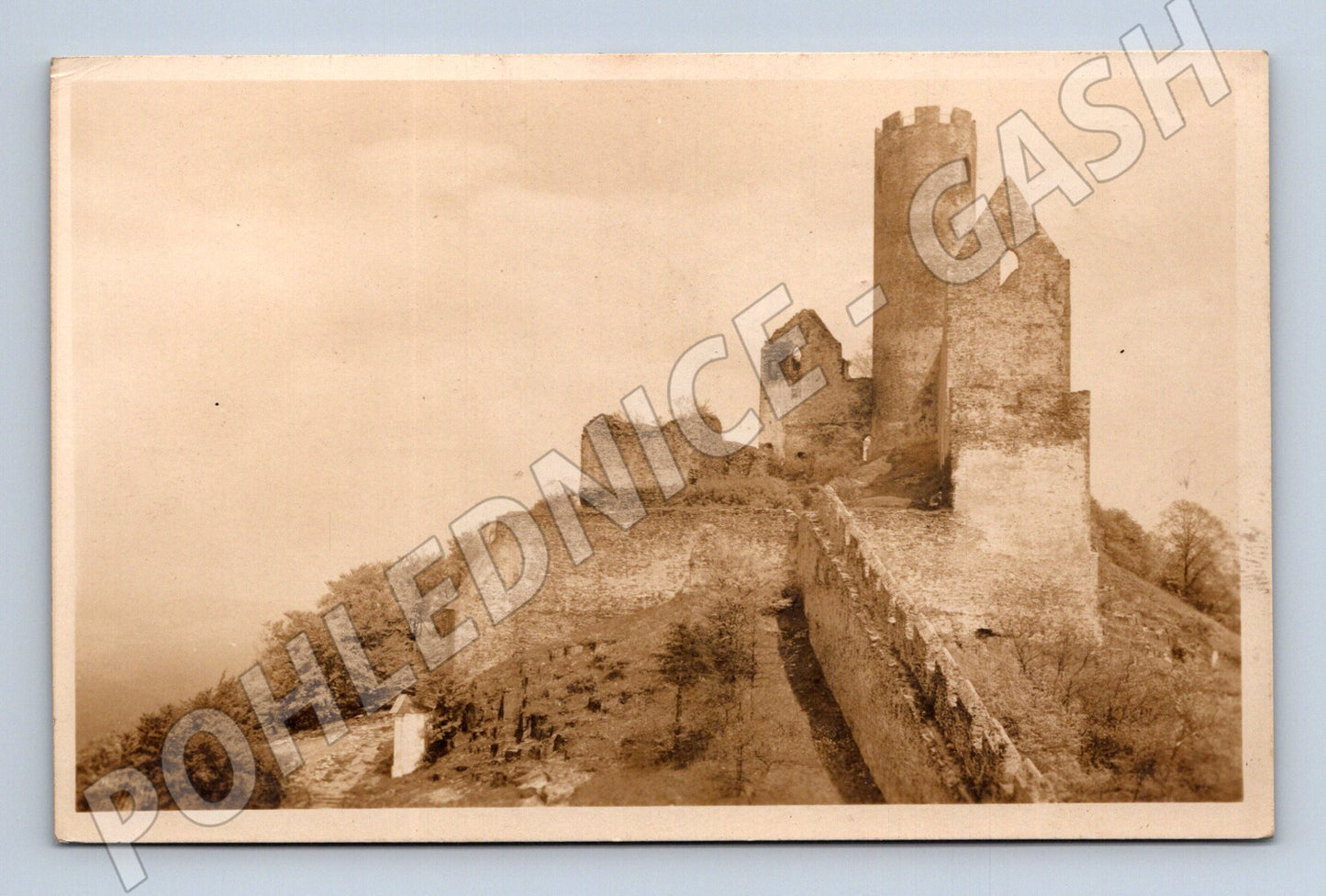 Postcard Bezděz Castle 1947 historical (M6088)