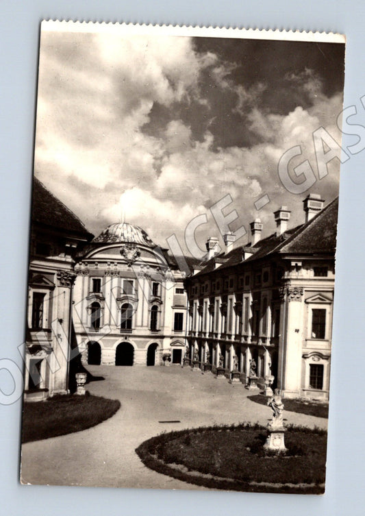 Pohlednice Slavkov zámek čestné nádvoří stará (M6139)