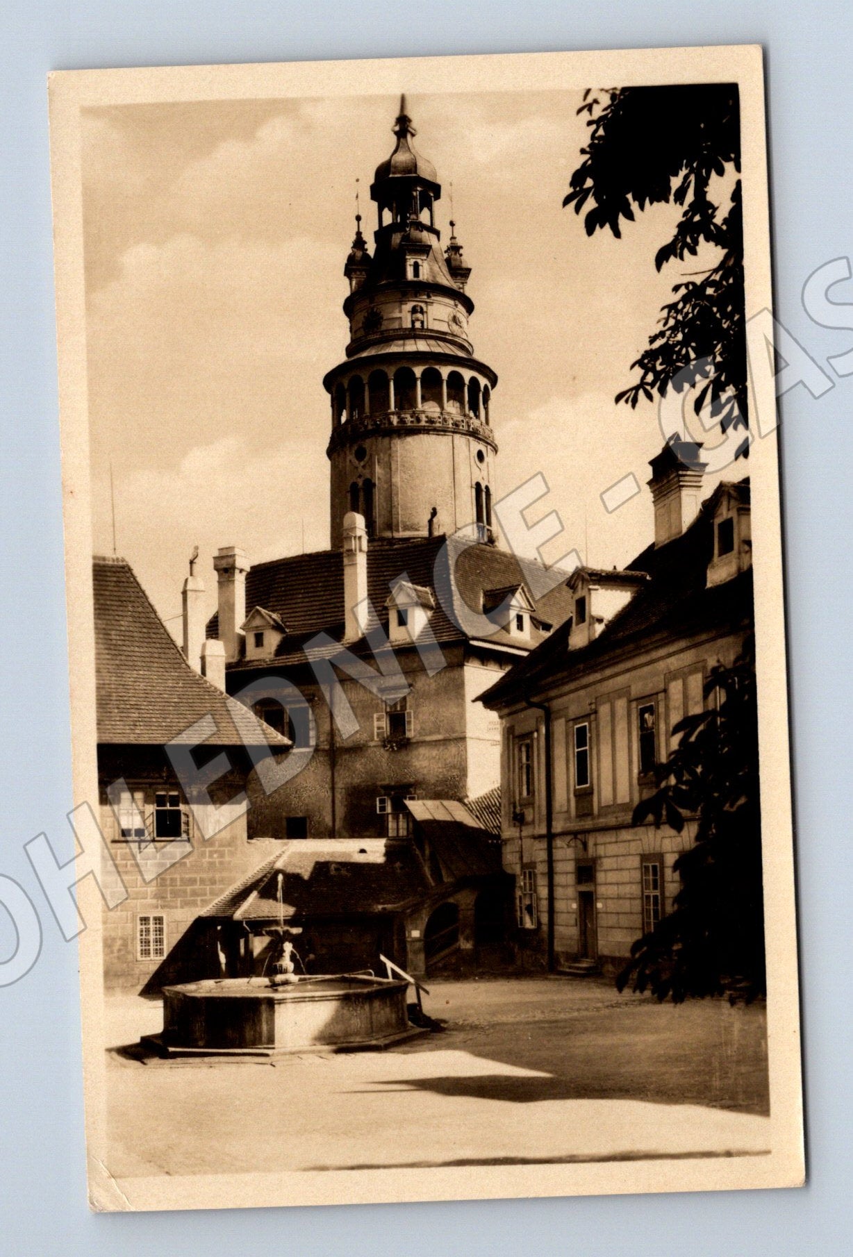 Pohlednice Český Krumlov II nádvoří Orbis (M6152)