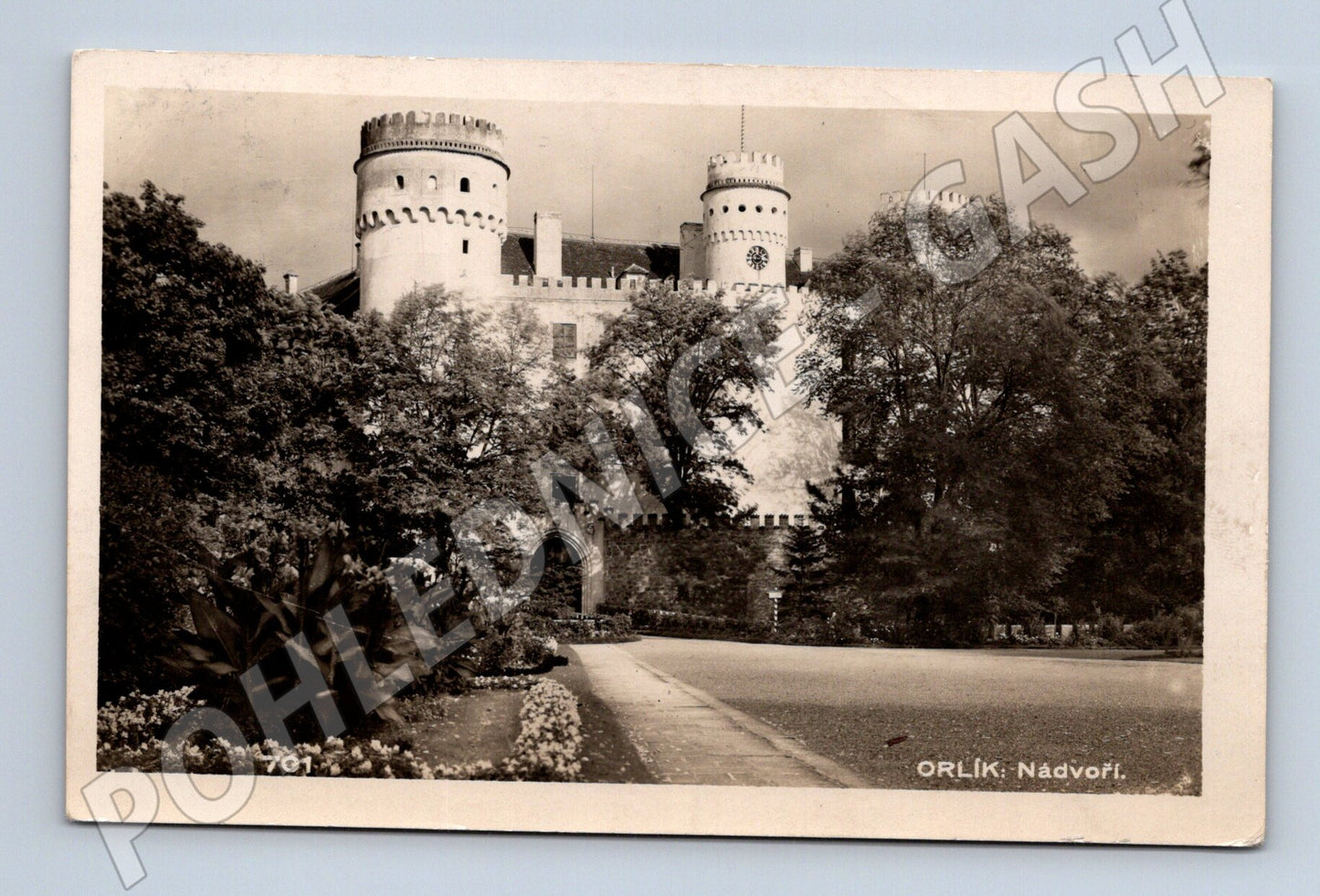 Pohlednice Orlík nádvoří historická zaslaná (M6171)