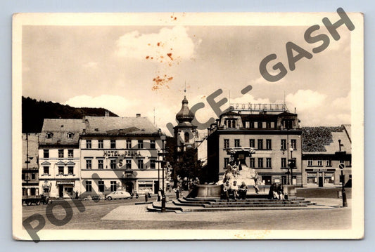 Pohlednice Děčín náměstí J V Stalina (M621)