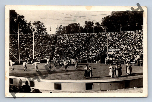 Pohlednice Strážnice hlavní stadion folklorní tanec ČSR (M641)