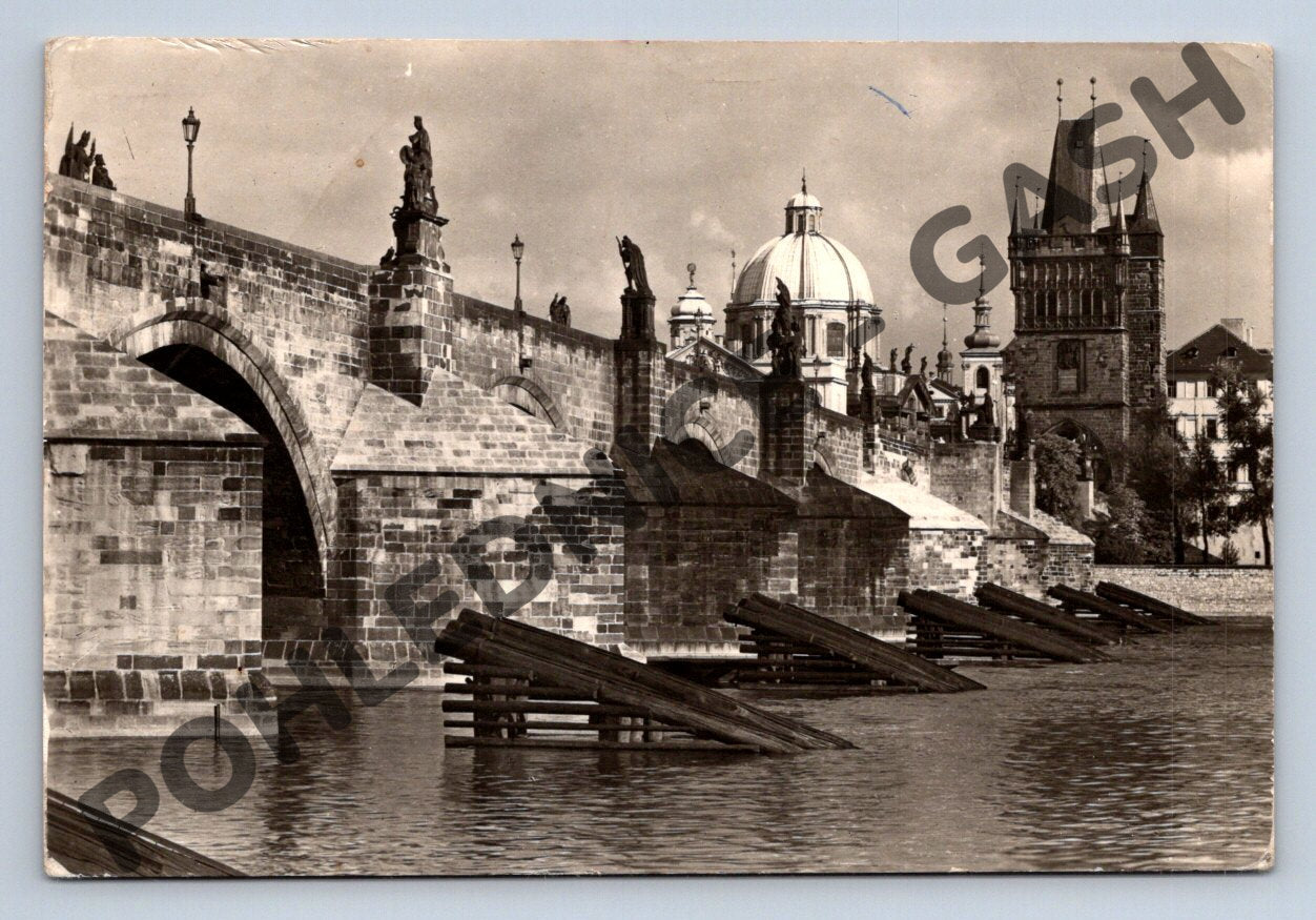 Pohlednice Praha Staroměstská mostecká věž ČSR (M663)