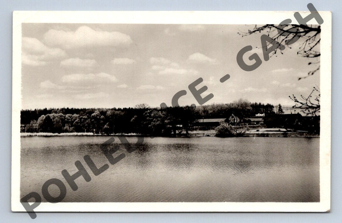 Pohlednice Velké Popovice černobílá 1945 ČSR (M687)