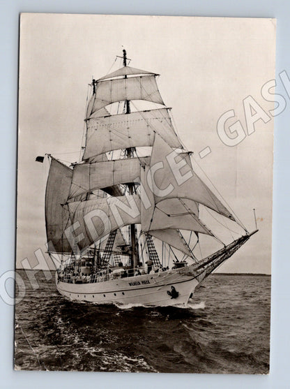Postcard of the Wilhelm Pieck school sailing ship (M7456)