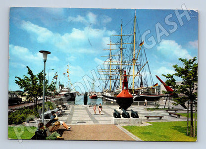 Postcard Bremerhaven historic ships 1977 (M7474)