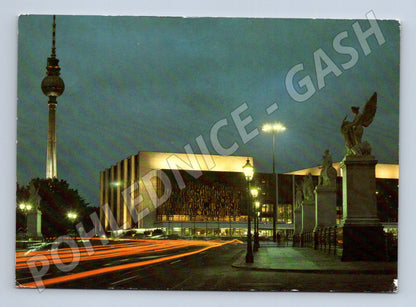 Postcard Berlin Marx Engels Brücke night (M7501)