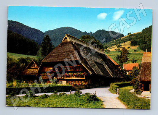Postcard Black Forest traditional house 70s (M7536)