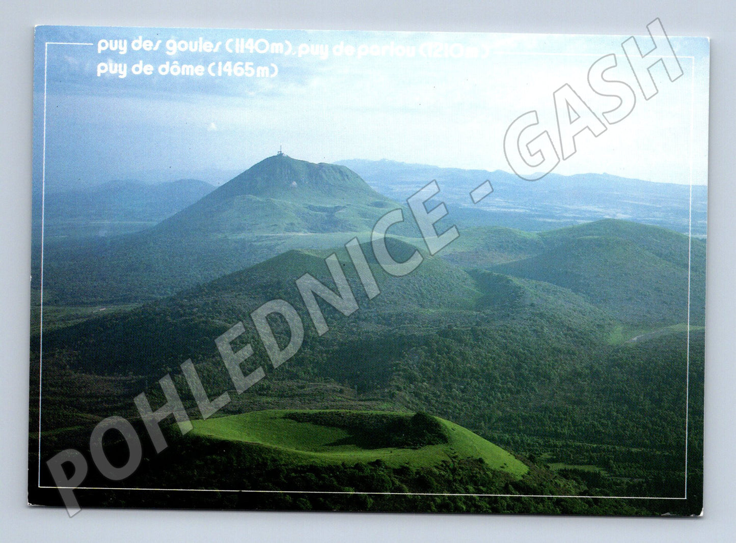 Postcard Auvergne Puy de Dôme aerial view (M7669)