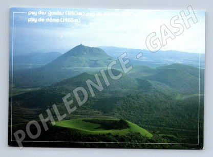Postcard Auvergne Puy de Dôme aerial view (M7669)