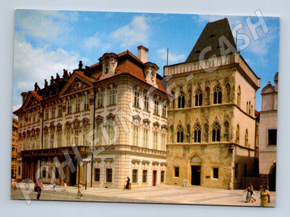 Postcard Prague Staromák Palace Kinských House U zvonu (M7886)