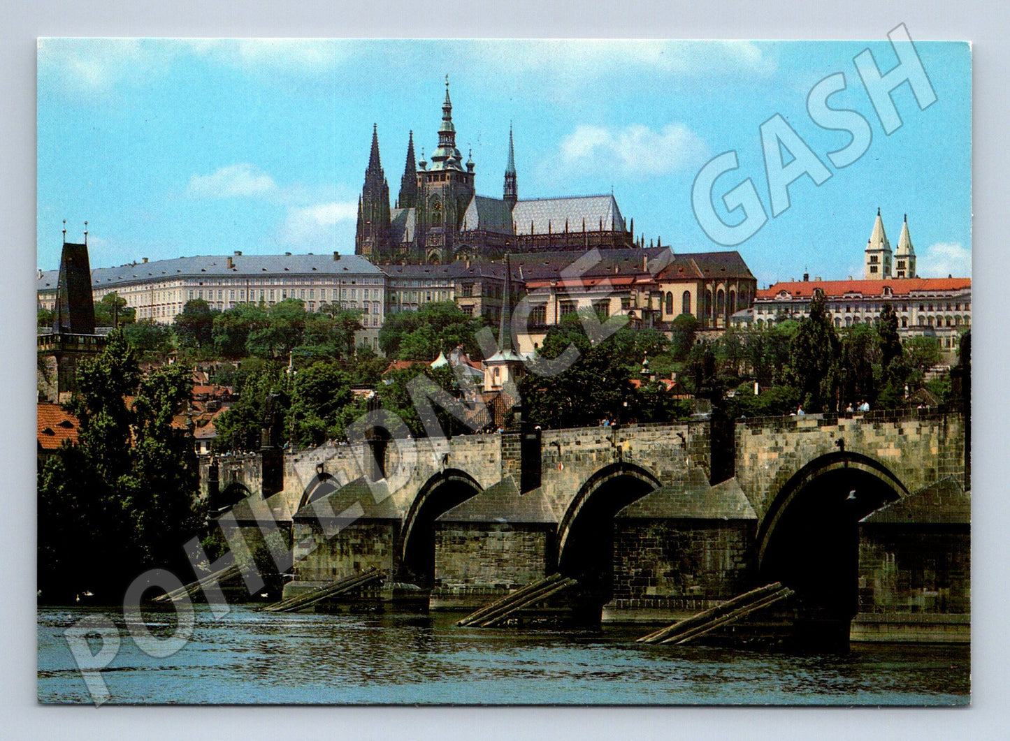 Postcard Prague Castle and Charles Bridge color postcard (M7913)