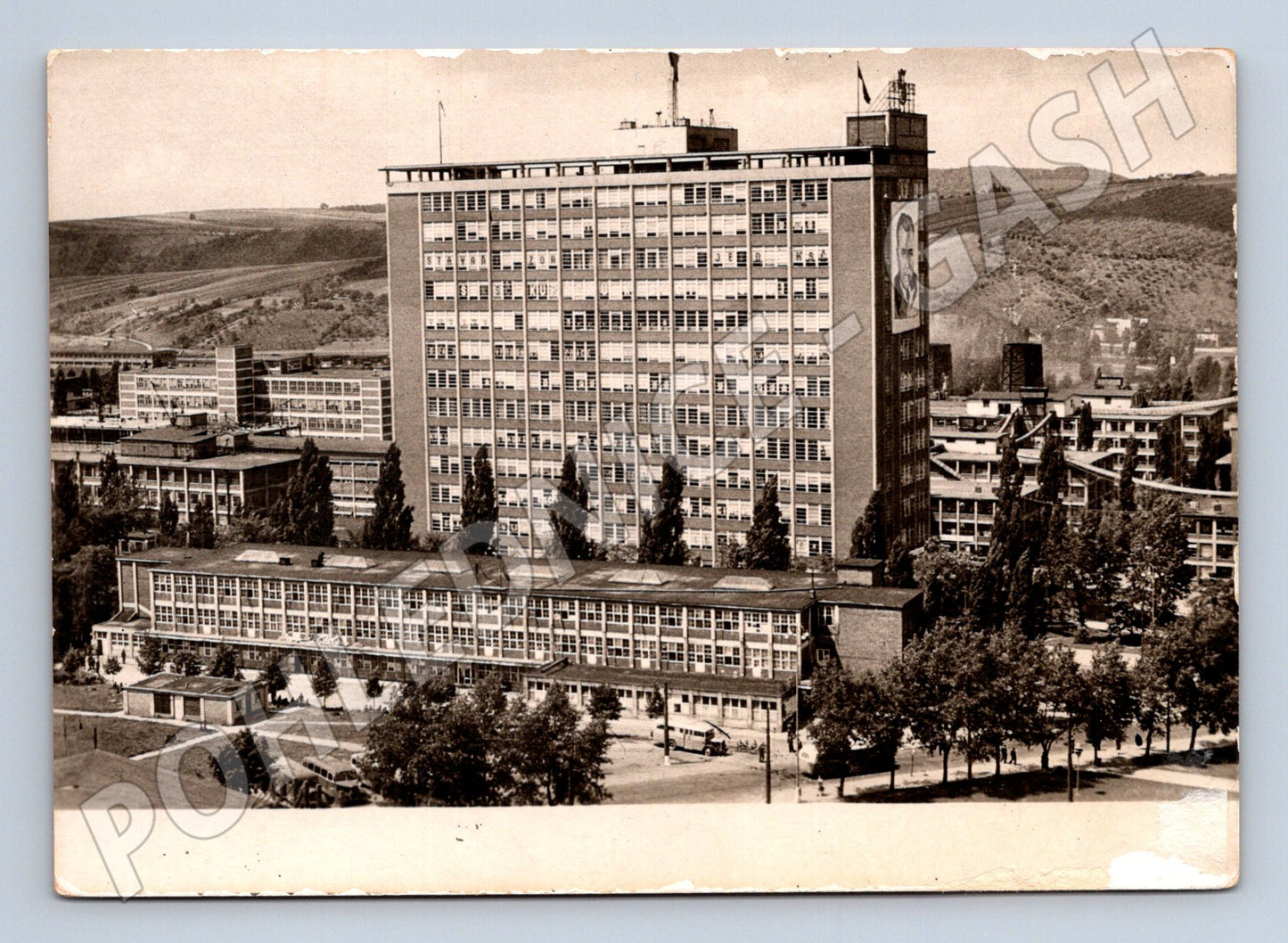 Pohlednice Gottwaldov Zlín budova Svit historická (M8300)