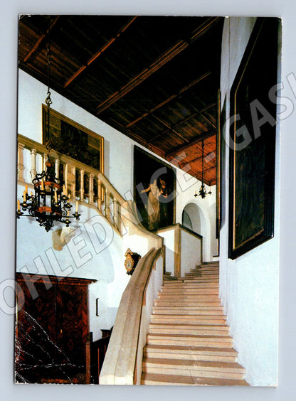 Pohlednice Hrad Bouzov vstupní hala použité 1992 (M8433)