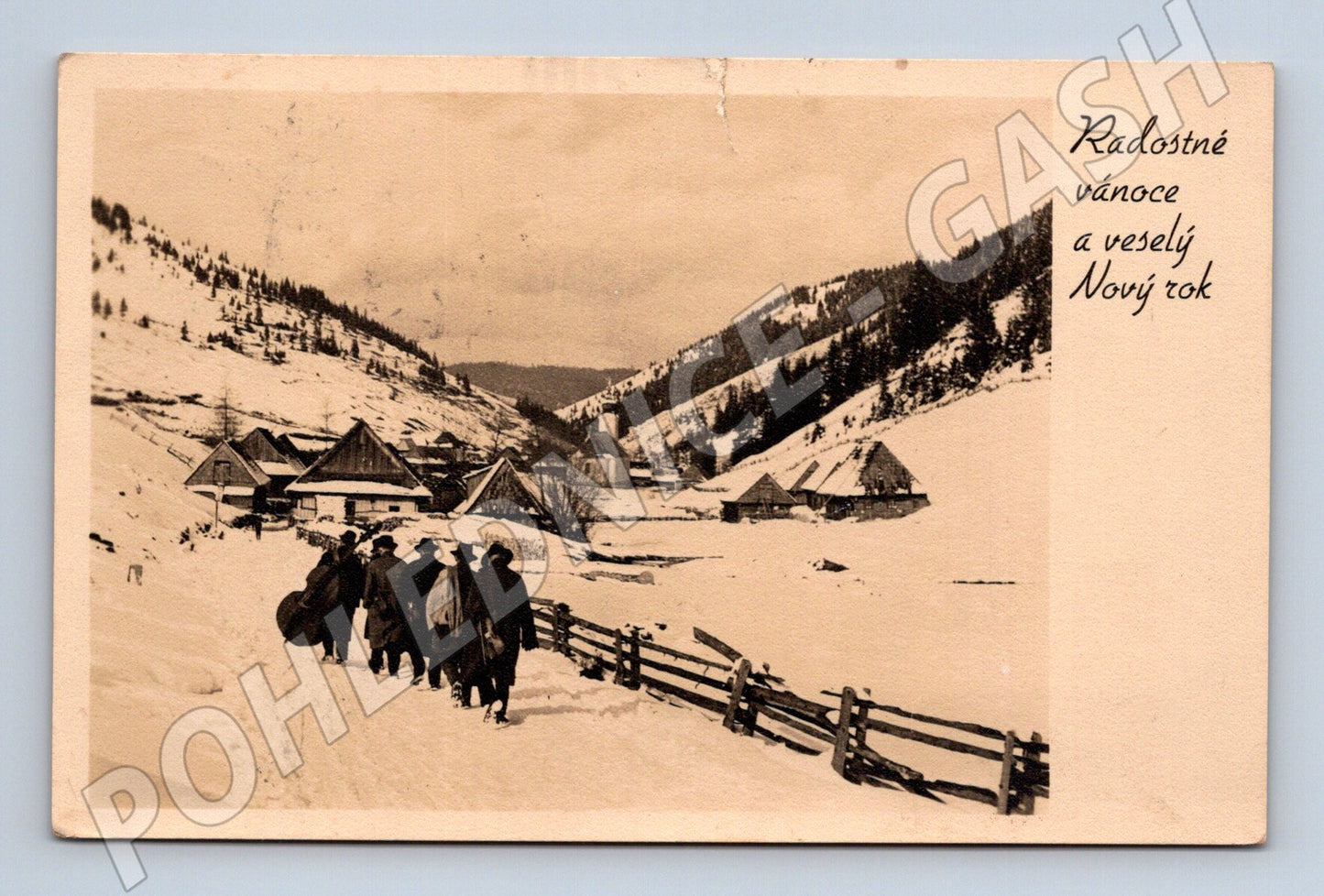 Pohlednice Vánoce zimní vesnice malý formát (M8633)