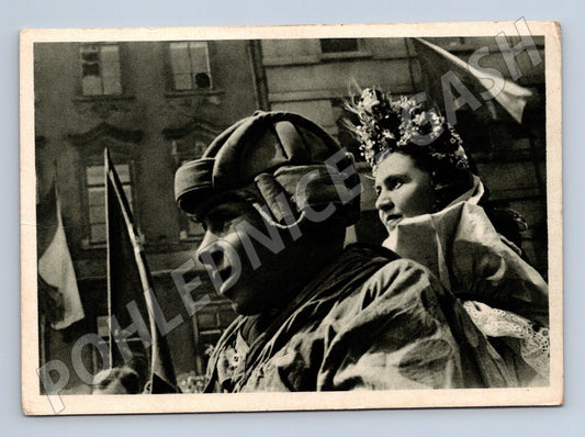 Pohlednice Dva z jednoho tanku voják kroj (M8685)