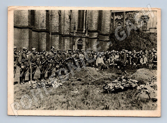 Pohlednice Pohřeb ruských vojáků sv. Ludmila 1934 (M8700)