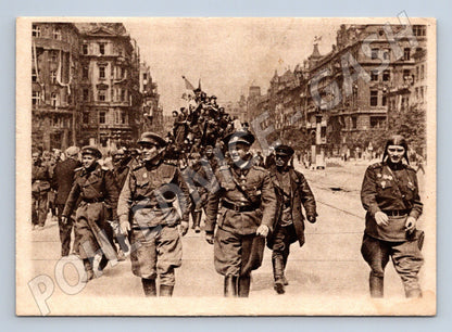 Pohlednice Praha 1945 tank na Václavském náměstí (M8706)