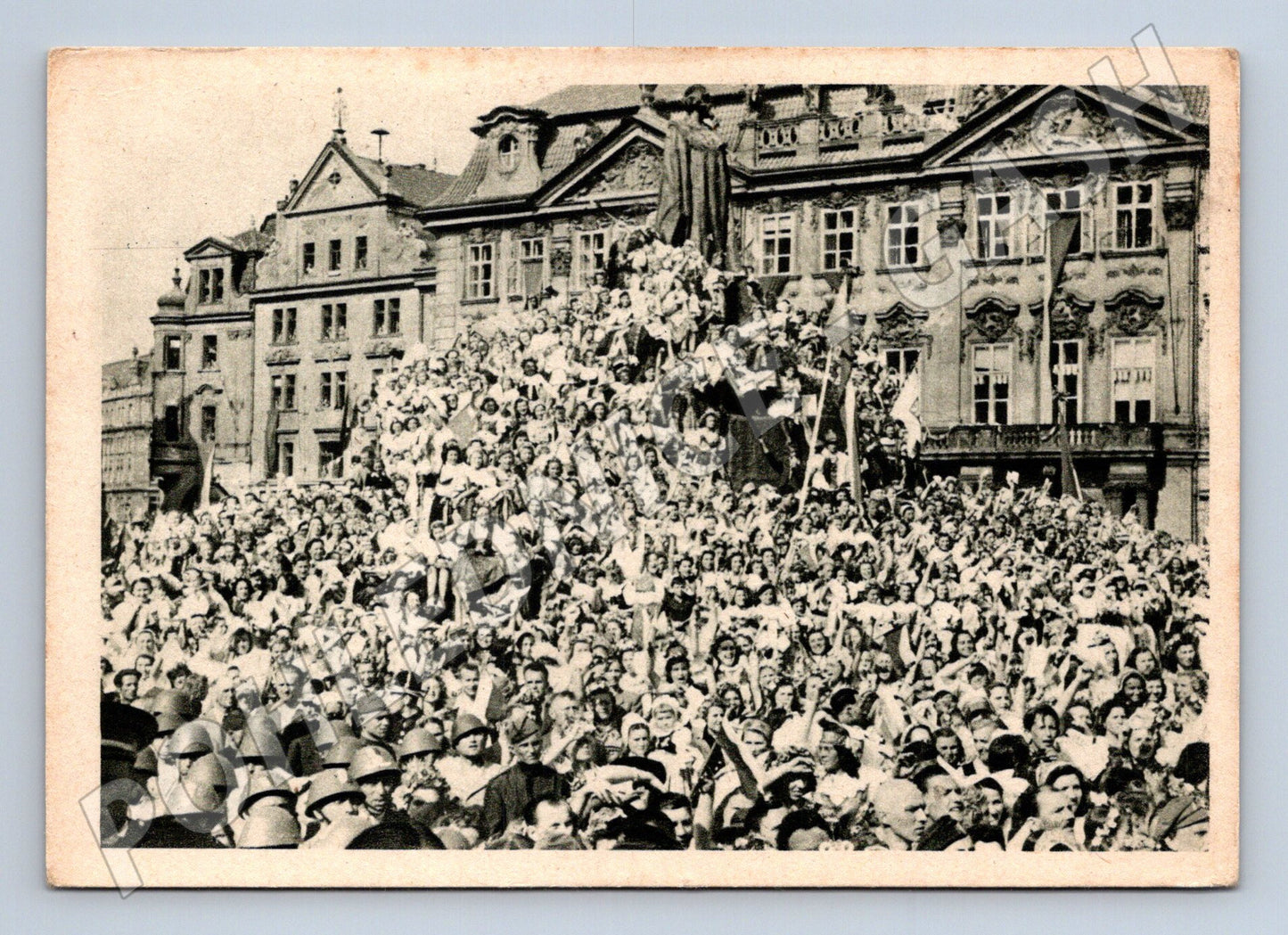 Pohlednice Husův pomník dav historická (M8732)