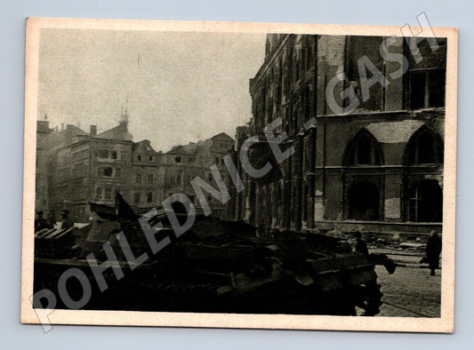 Pohlednice Zničený německý tank Staroměstské (M8736)