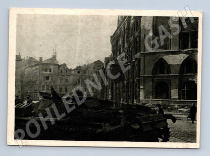 Postcard Destroyed German tank Old Town Square (M8764)