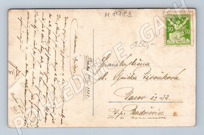 Pohlednice polibek v krojích 1922 ČSR (M8983)