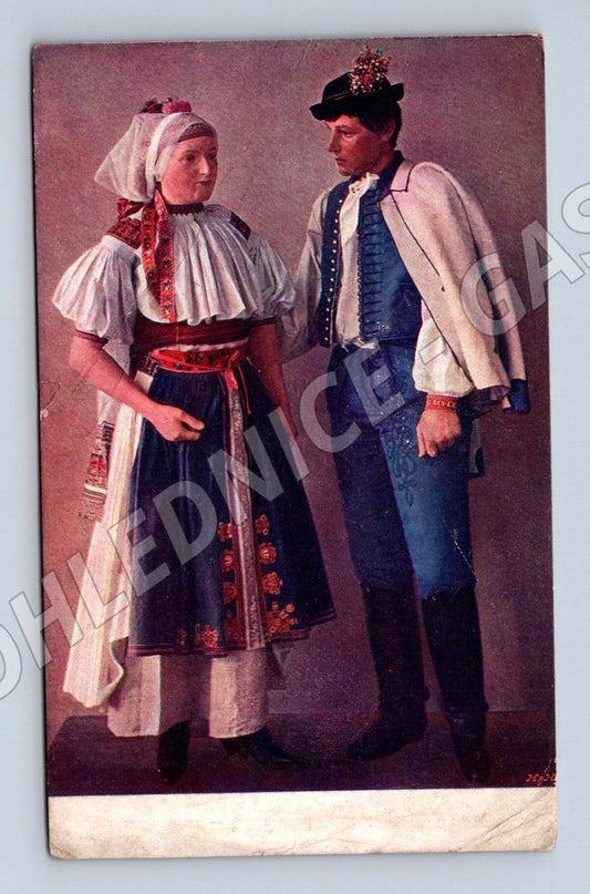 Postcard traditional folk costume ethnography (M8992)