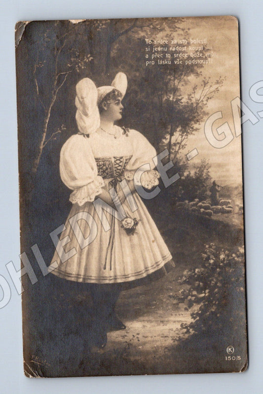 Postcard woman in Czech costume charity 1915 (M9003)