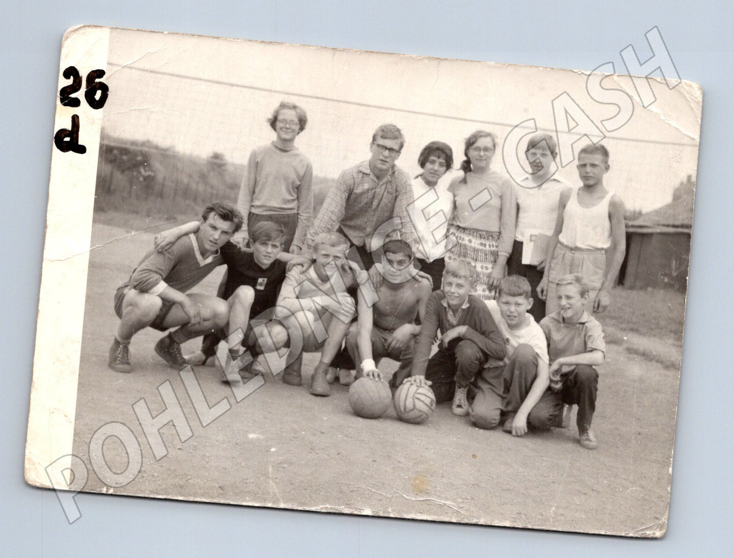 Postcard student sports team school playground (M9102)