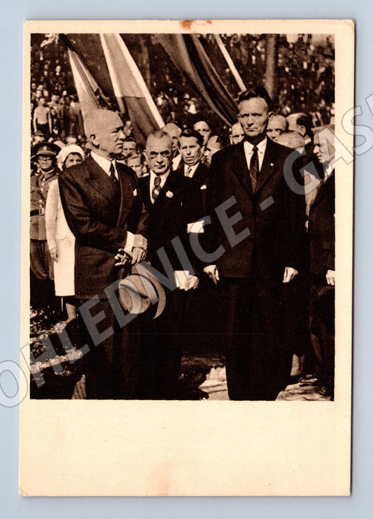 Postcard welcoming the President, May 1945 (M9111)