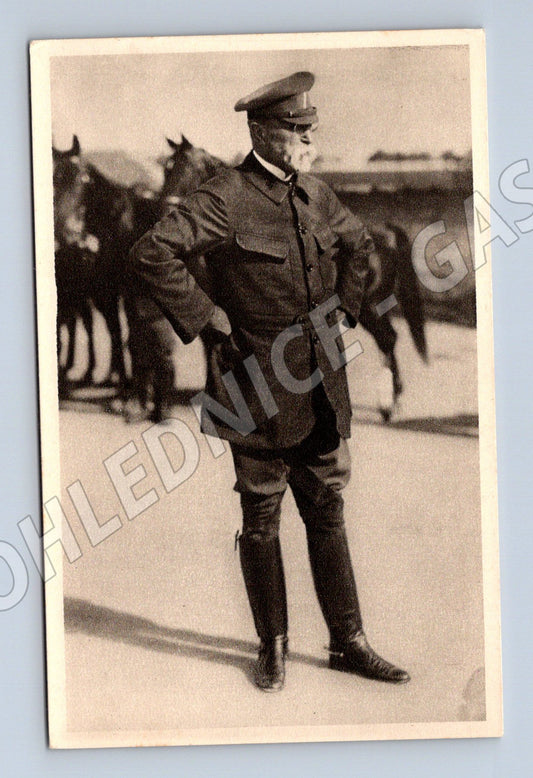 Postcard of TG Masaryk before a horse ride 1922 (M9200)