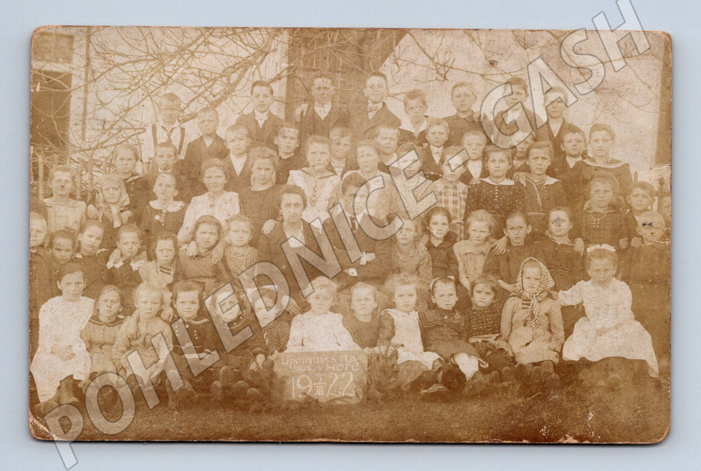 Postcard school group 1924 SCHOOL IN THE MOUNTAIN (M9458)