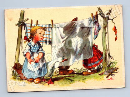 Postcard children and a goose by the clothesline (M9948)