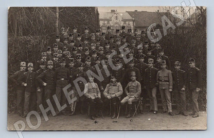 Pohlednice Rakousko Uhersko skupina vojáků číslovaní (P1060)