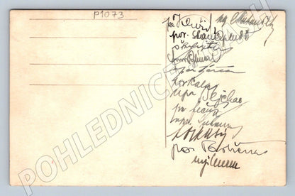 Pohlednice skupina uniformovaných osob podpisy (P1073)