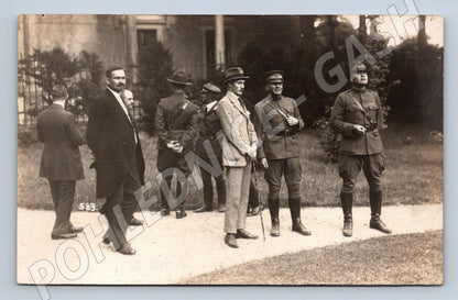 Pohlednice osobnosti v uniformách i civilu (P1088)