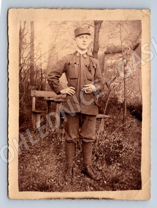 Pohlednice voják v uniformě (P1092)