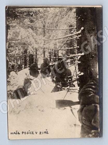 Pohlednice muži v uniformě podpis Gilbert Wilson a Harry Pettit(P1129)