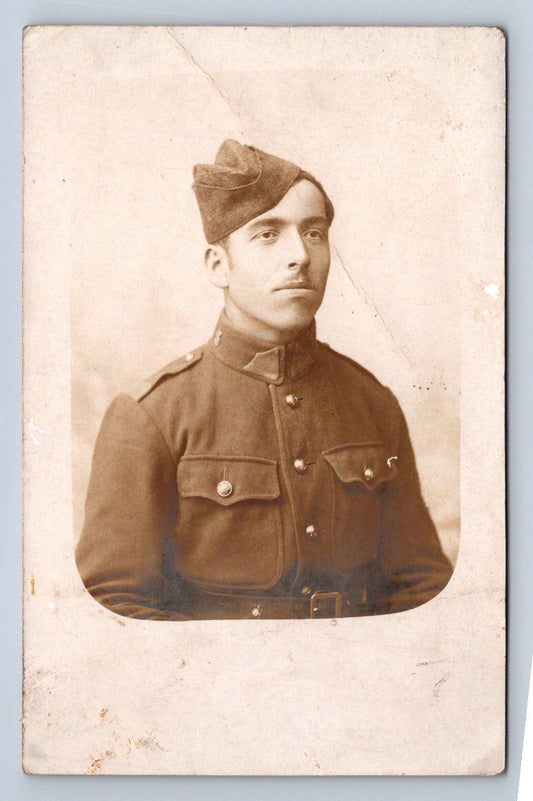 Pohlednice portrét muže ve vojenské uniformě (P1183)