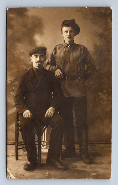 Pohlednice Rakousko Uhersko 2 muži v dobovém oděvu cenzura 1915(P1227)