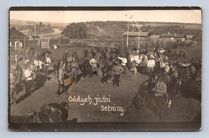 Pohlednice oddíl jízdní setniny vojáci na koních (P1239)